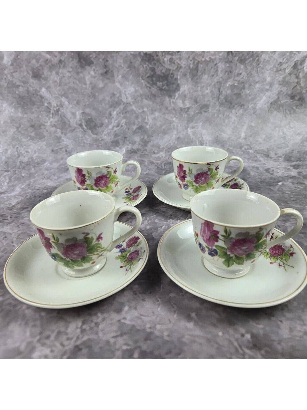 Vintage Porcelain Set of 4 Demitasse Cups and Saucers Floral Pattern Gold Rims